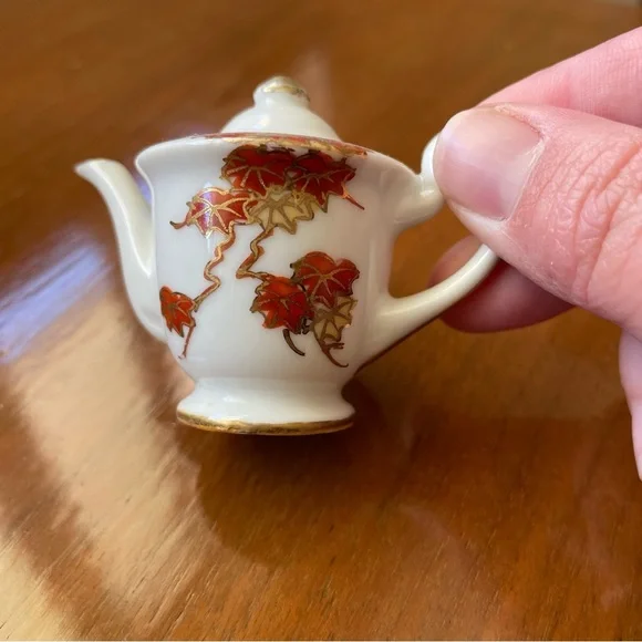 Vintage Porcelain Miniature Tea Set White Red Orange Yellow Gold Gilded Maple - Picture 3 of 12